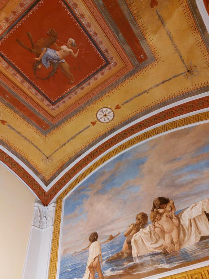 Dimora Storica "Le Stanze Di Dioniso" Villa Napoli Exterior foto