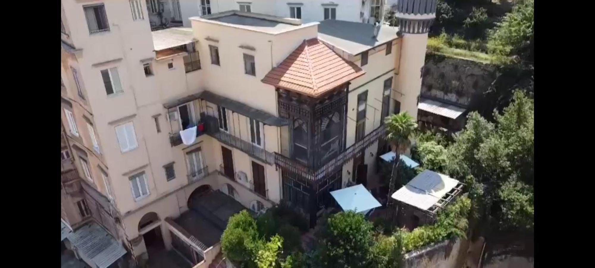 Dimora Storica "Le Stanze Di Dioniso" Villa Napoli Exterior foto
